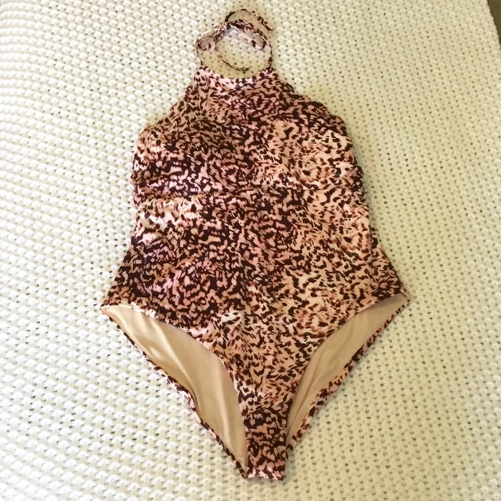 NWOT Chelsea 28 High Neck Scalloped One-Piece Swimsuit - XXL